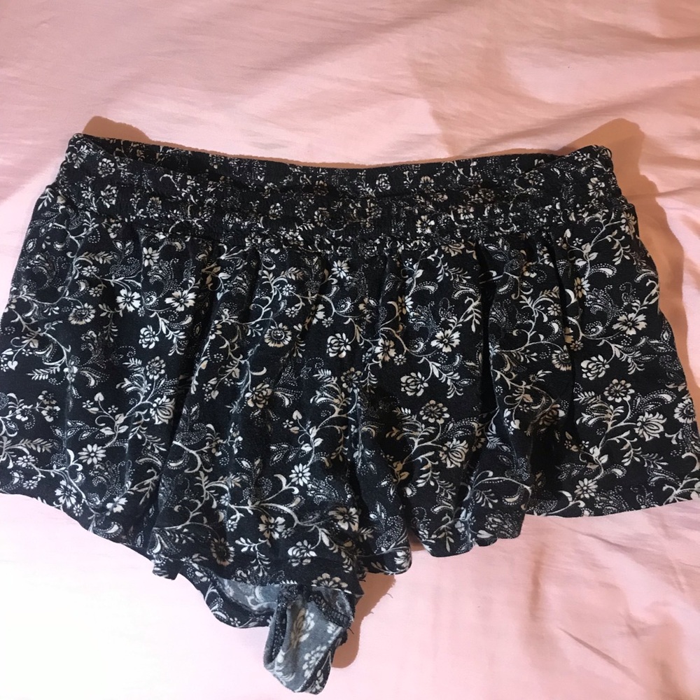 Forever 21 flowy shorts